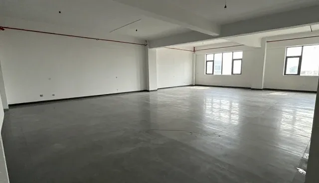 安保服务中开荒保洁性能优化与适用场景分析
